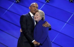 Obama &eacute;s Clintonn&eacute; &ouml;lel&eacute;se