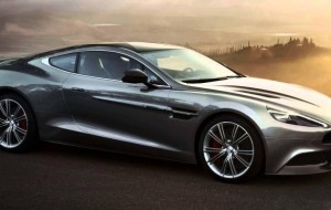 Esti program Aston Martin DB11 n&eacute;zeget&eacute;s